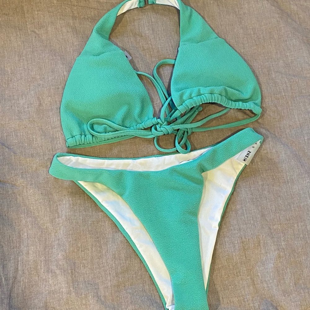 SHEIN Teal Halter-top Bikini